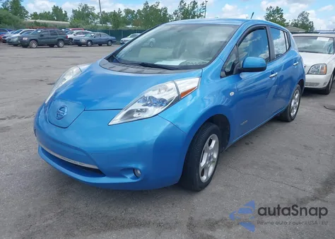 2011 Nissan Leaf Sl z USA, uszkodzony, nr VIN JN1AZ0CP6BT004917
